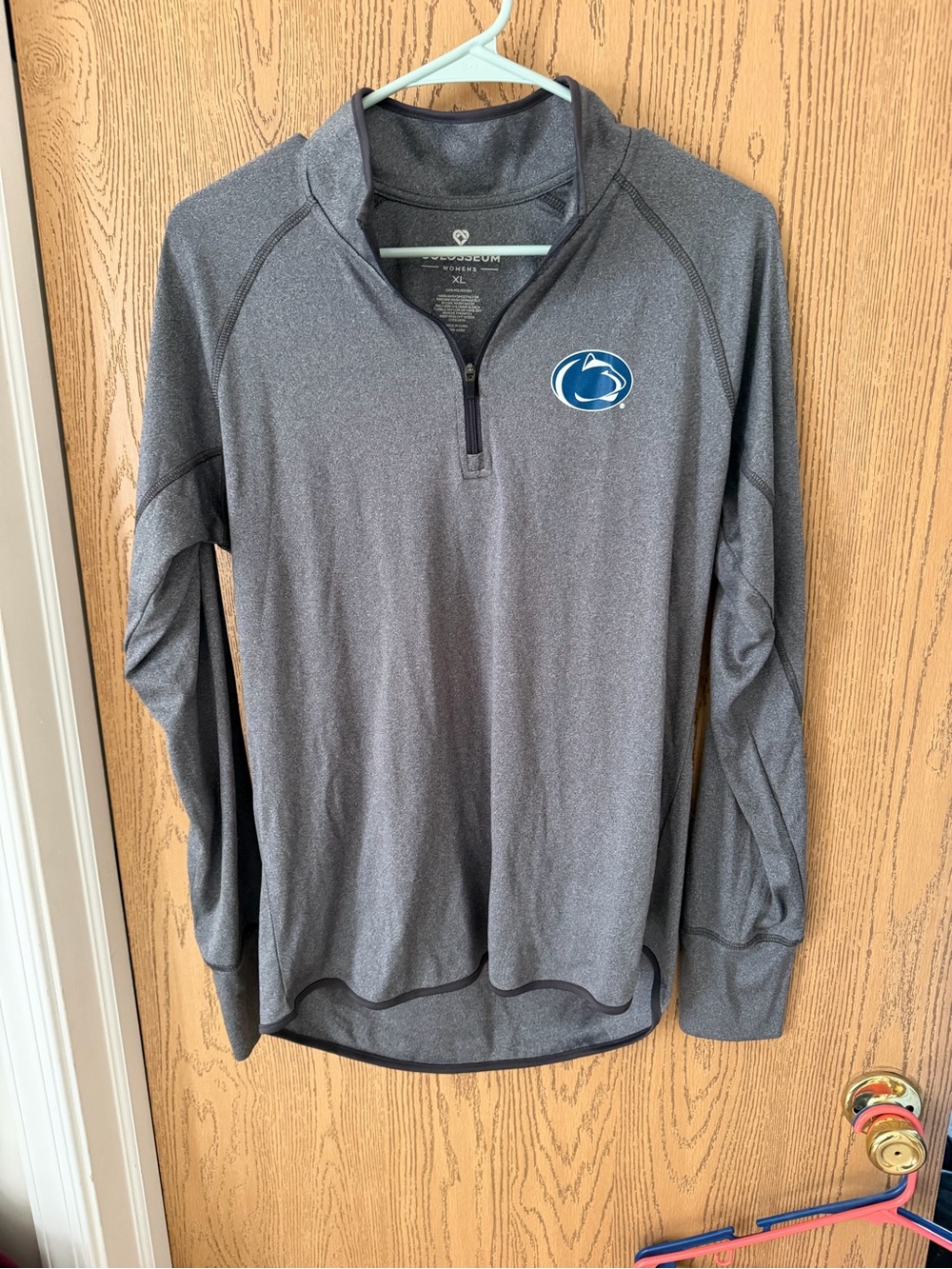 Colosseum Gray Penn State 1/4 Zip Pullover